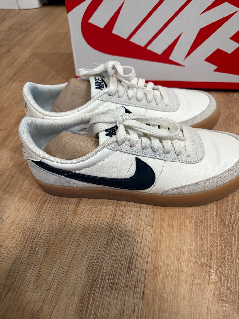 Nike Women’s Killshot 2 Sneakers in White/Black/Gum Sz 7 - Picture 6 of 10